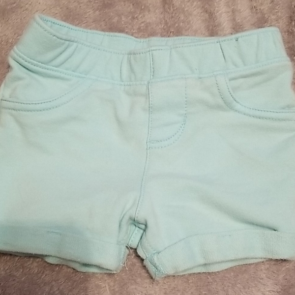 18 months - Picture 1 of 2